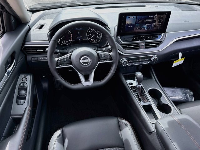 2026 Nissan Altima SR
