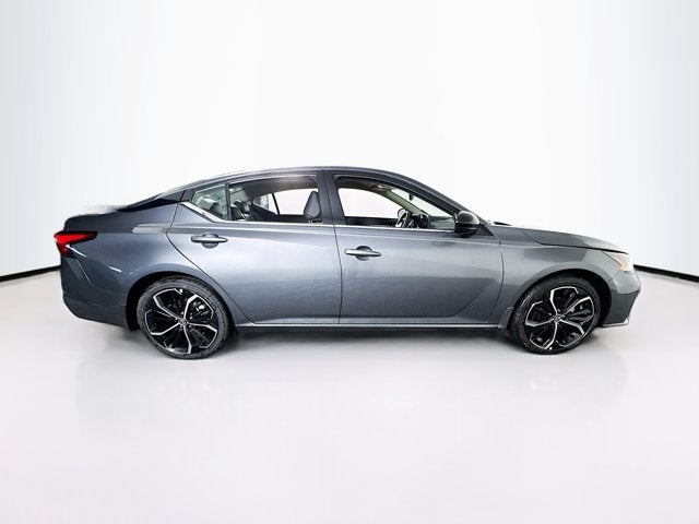 2026 Nissan Altima SR