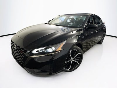 2025 Nissan Altima SR