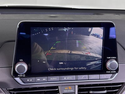 2025 Nissan Altima SR