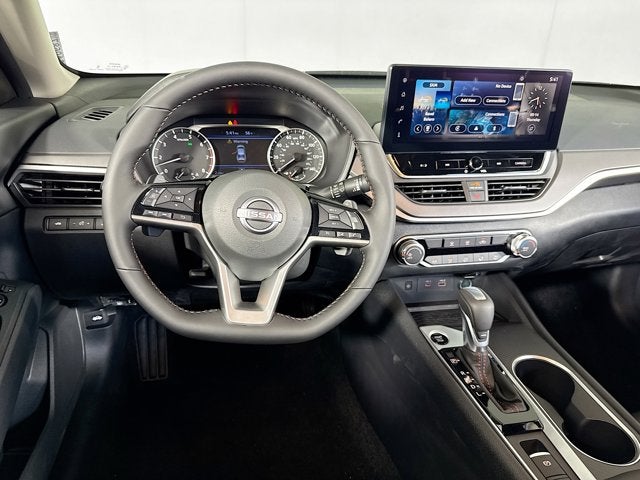 2026 Nissan Altima SR
