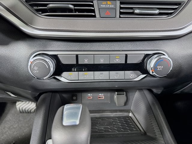 2026 Nissan Altima SR
