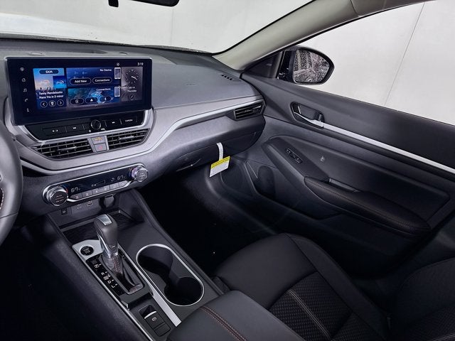 2026 Nissan Altima SR