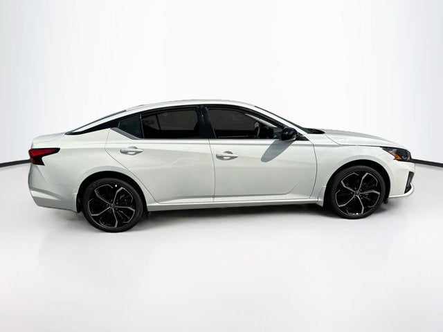 2026 Nissan Altima SR