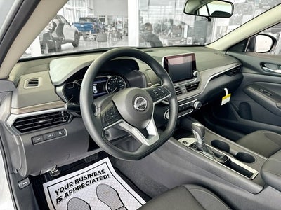 2025 Nissan Altima SV