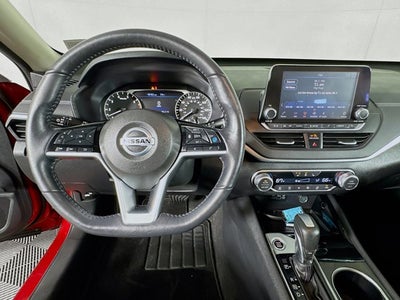 2020 Nissan Altima 2.5 SV