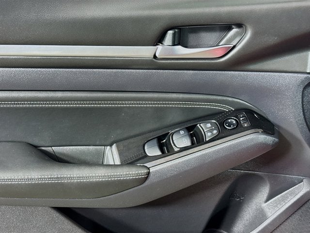 2020 Nissan Altima 2.5 SV