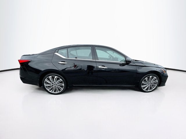 2024 Nissan Altima 2.5 SL