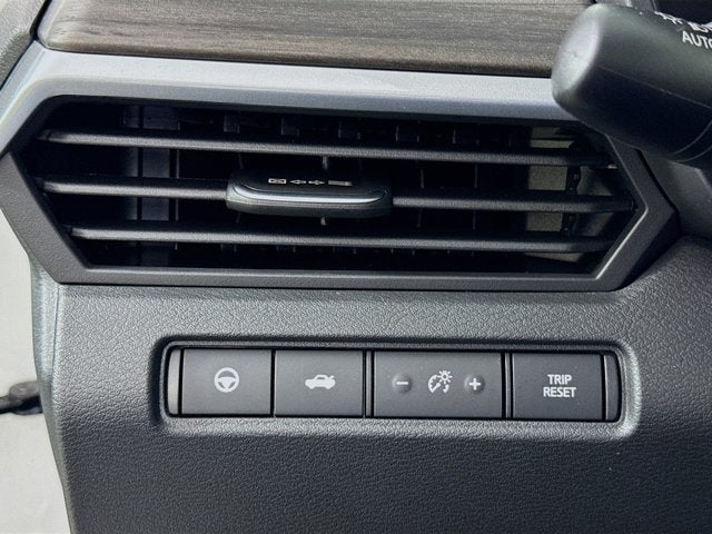 2025 Nissan Altima SL