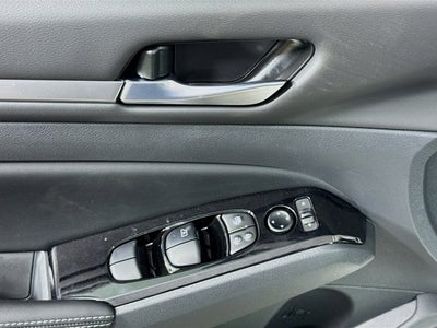 2025 Nissan Altima SL