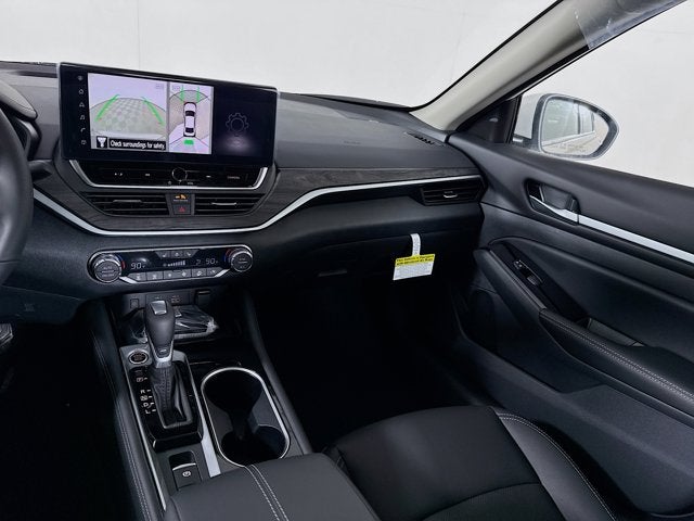 2025 Nissan Altima SL