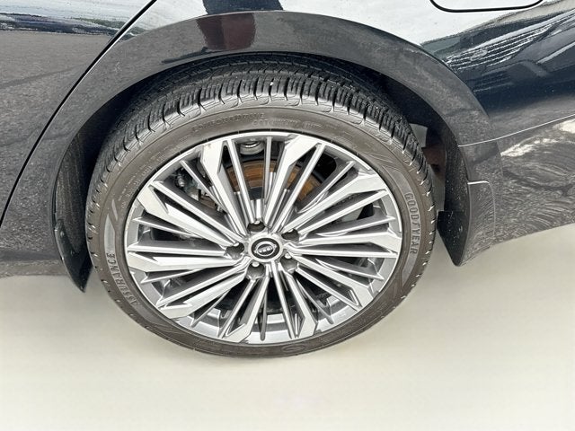 2024 Nissan Altima 2.5 SL