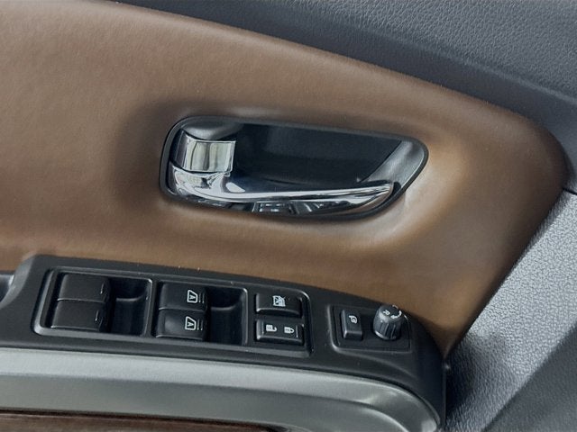 2017 Nissan Titan Platinum Reserve