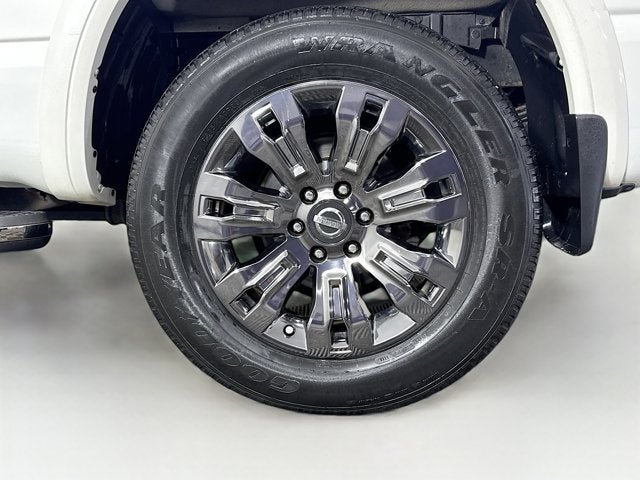 2017 Nissan Titan Platinum Reserve