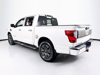 2017 Nissan Titan Platinum Reserve