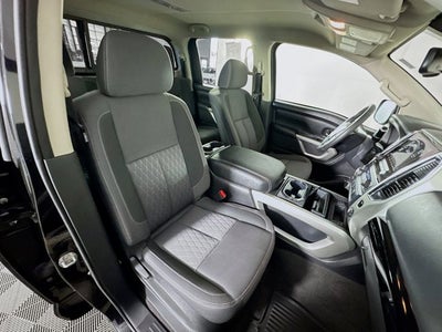2021 Nissan Titan SV