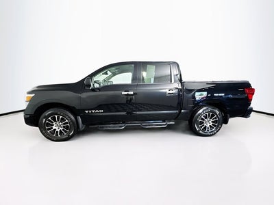 2021 Nissan Titan SV