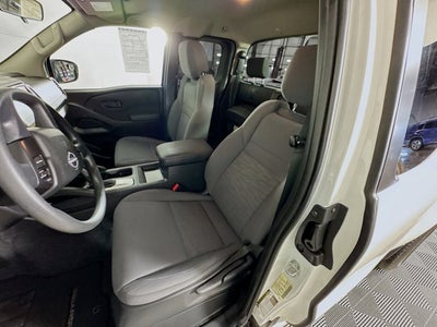 2022 Nissan Frontier S