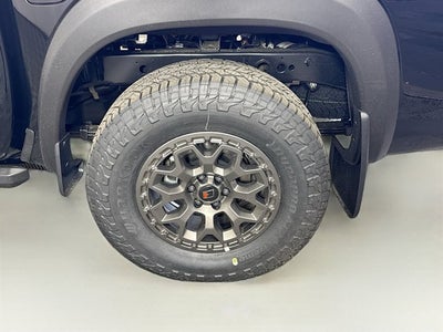2026 Nissan Frontier PRO-4X w/R Package