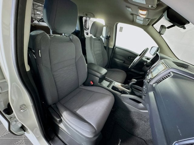 2023 Nissan Frontier S