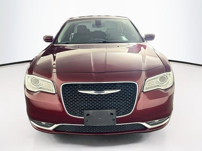 2019 Chrysler 300 Touring