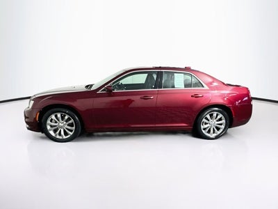 2019 Chrysler 300 Touring