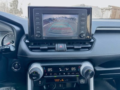 2022 Toyota RAV4 XLE