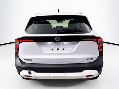 2026 Nissan Kicks SV