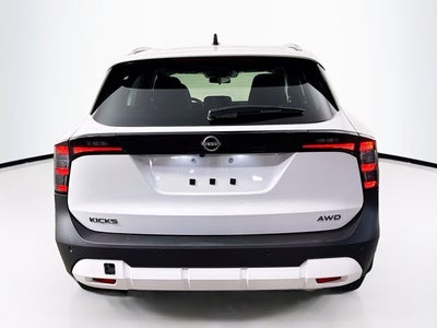 2026 Nissan Kicks SV