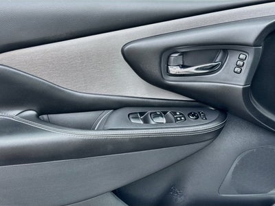 2023 Nissan Murano SL