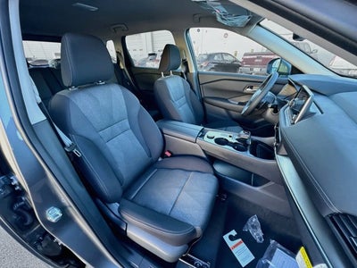 2027 Nissan Rogue SV
