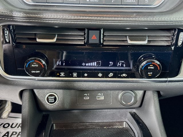 2022 Nissan Rogue SV