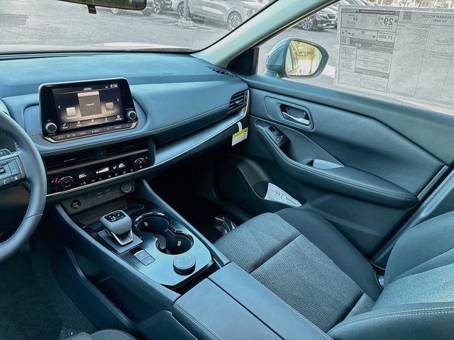 2027 Nissan Rogue SV