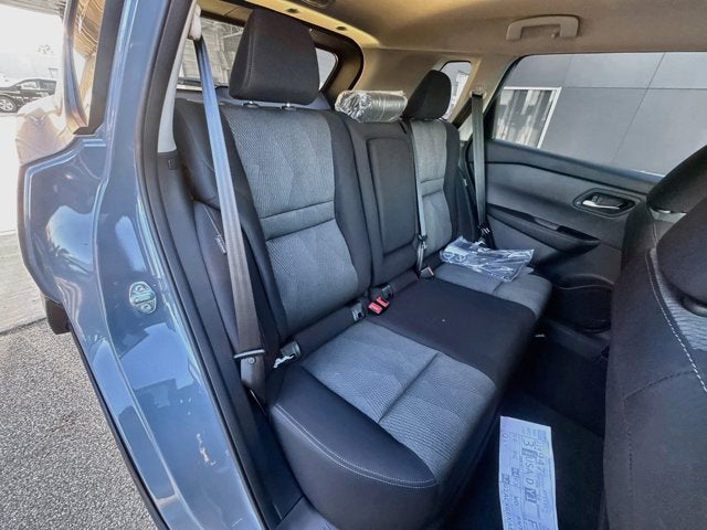 2027 Nissan Rogue SV