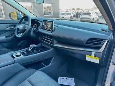 2027 Nissan Rogue SV