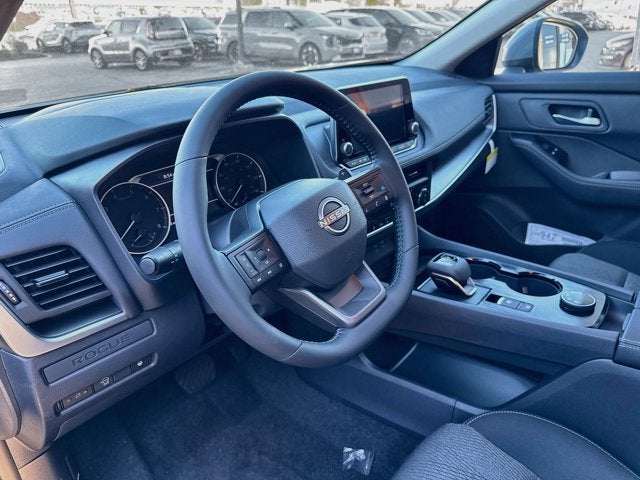 2027 Nissan Rogue SV