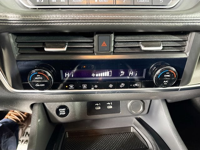 2025 Nissan Rogue SV