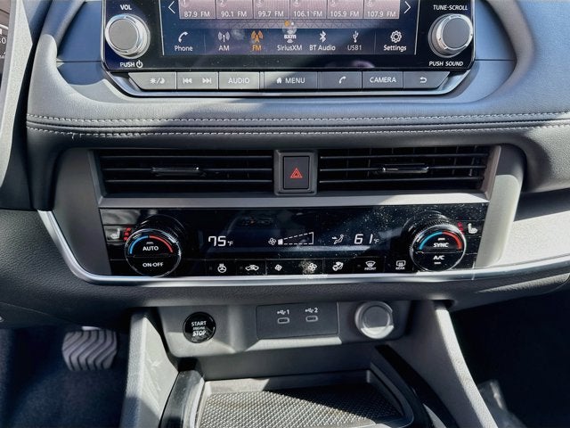 2027 Nissan Rogue SV