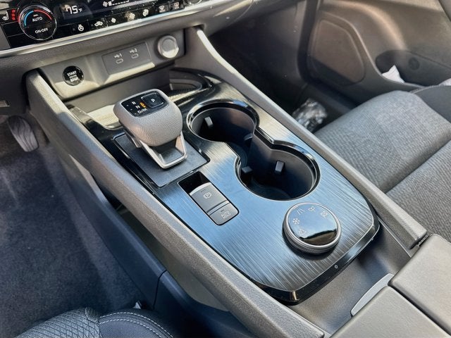 2027 Nissan Rogue SV