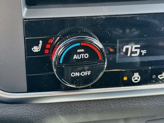 2027 Nissan Rogue SV