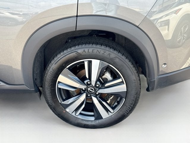 2026 Nissan Rogue SL