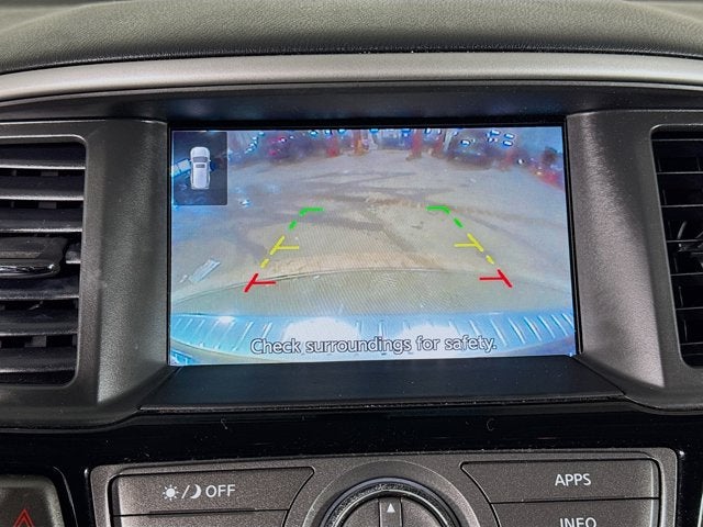 2020 Nissan Pathfinder S