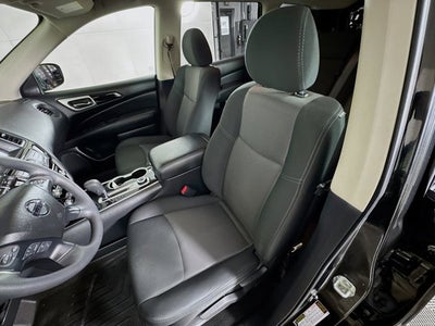 2020 Nissan Pathfinder S