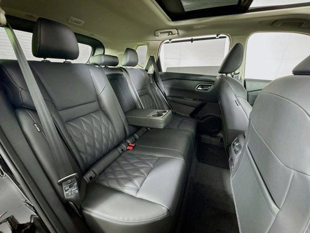 2020 Nissan Pathfinder S