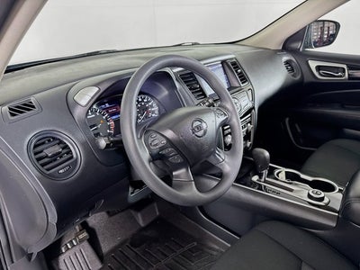 2020 Nissan Pathfinder S