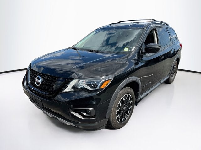 2020 Nissan Pathfinder SV
