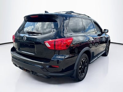 2020 Nissan Pathfinder SV