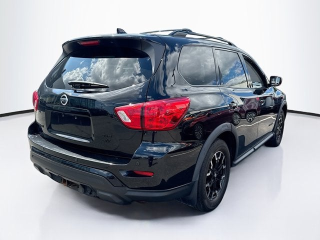 2020 Nissan Pathfinder SV