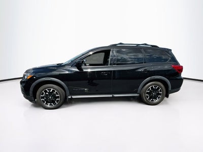 2020 Nissan Pathfinder SV