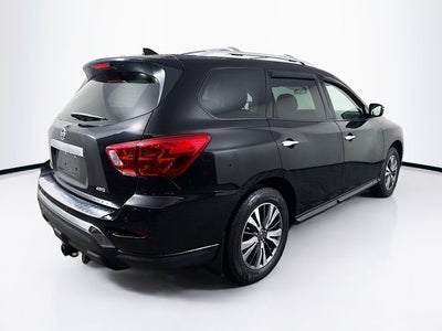 2019 Nissan Pathfinder S